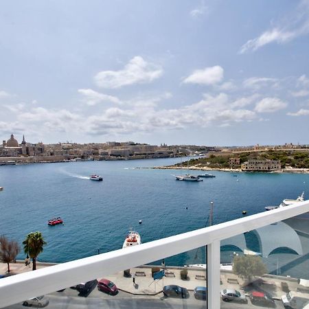 Sliema Duplex Penthouse With Sea Views & Private Terrace By Shortletsmalta Apartment Екстериор снимка